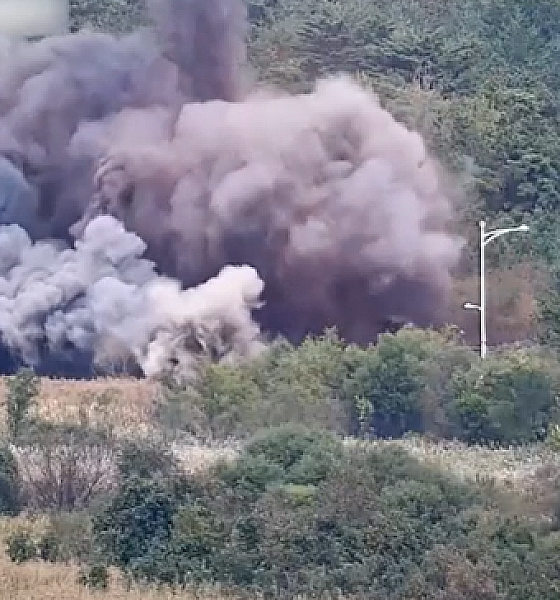 Coreia do Norte explode estradas perto da fronteira com o Sul