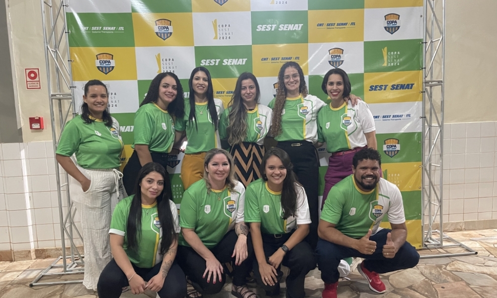 Time feminino da Transpedrosa embarca para as quartas de final da Copa SEST SENAT em Pernambuco