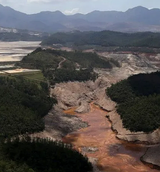 300 mil famílias receberão indenização imediata no acordo da tragédia de Mariana, diz ministro