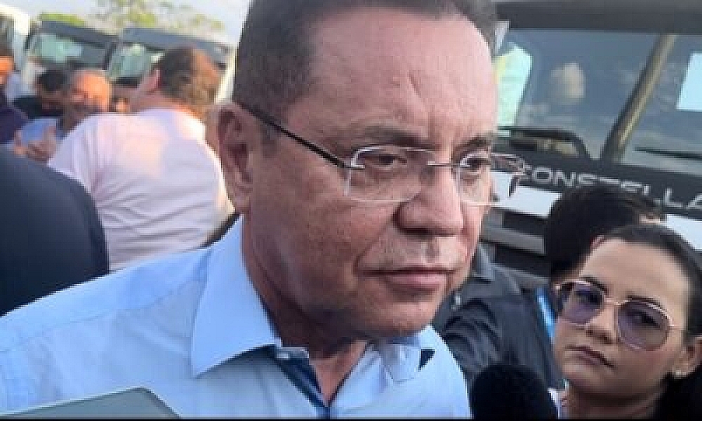 Botelho diz que reúne com Mauro para definição sobre saída do UB 