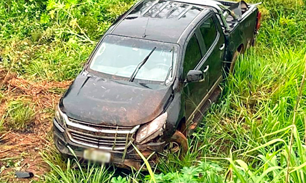 Mulher fica ferida após capotar veículo em Sorriso