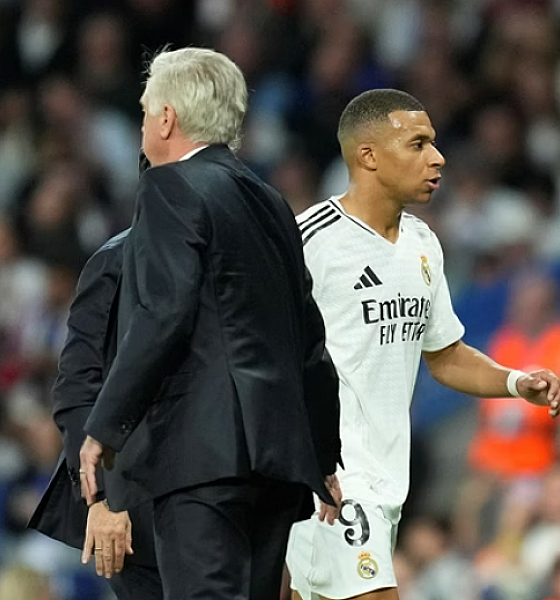 Ancelotti afirma que Mbappé está “decepcionado” com a não convocação