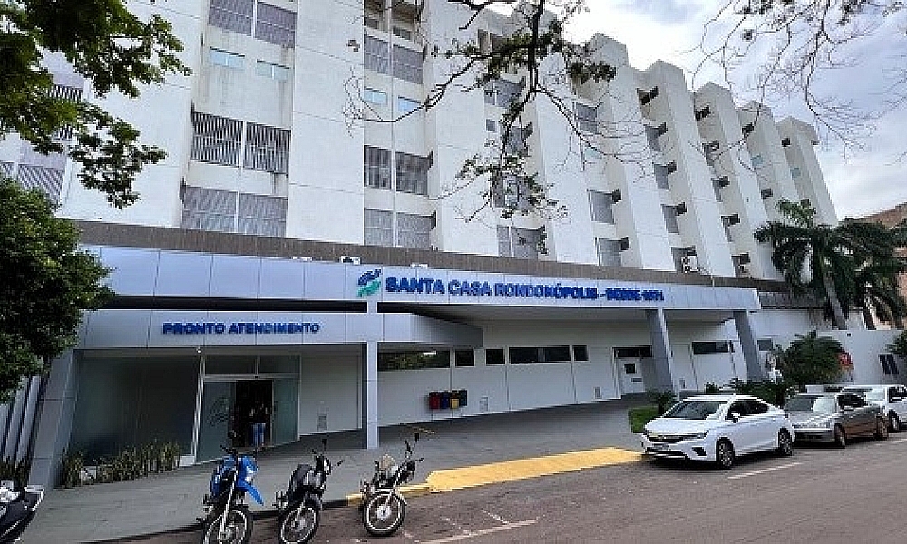Santa Casa de Rondonópolis reabre 20 leitos de UTI com autorização provisória do CRM-MT