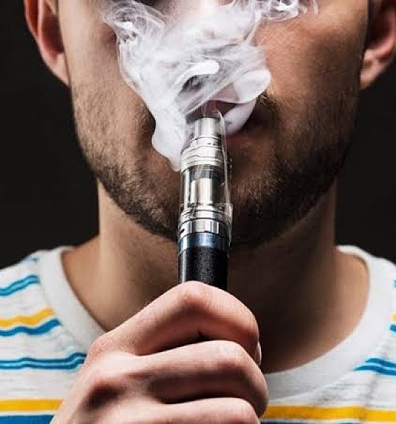 Anvisa proíbe dispositivos eletrônicos para fumar no Brasil