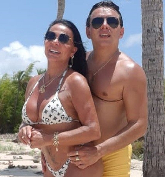 Gretchen Revela Mania de Dormir com a Mão Dentro do Shorts do Marido por Gostar do Toque