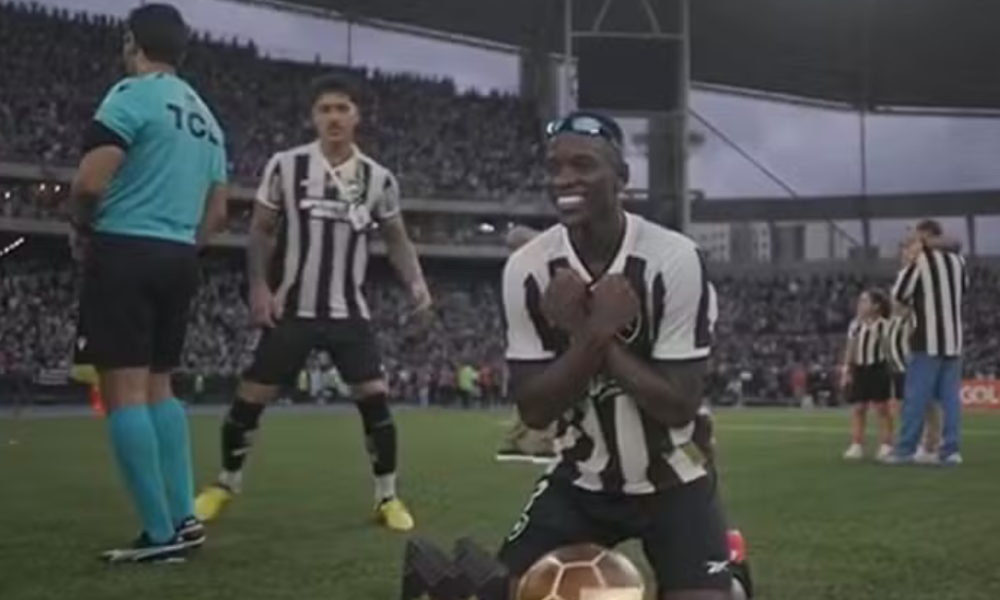 Seleção do Brasileirão 2024: com domínio do Botafogo, veja premiados