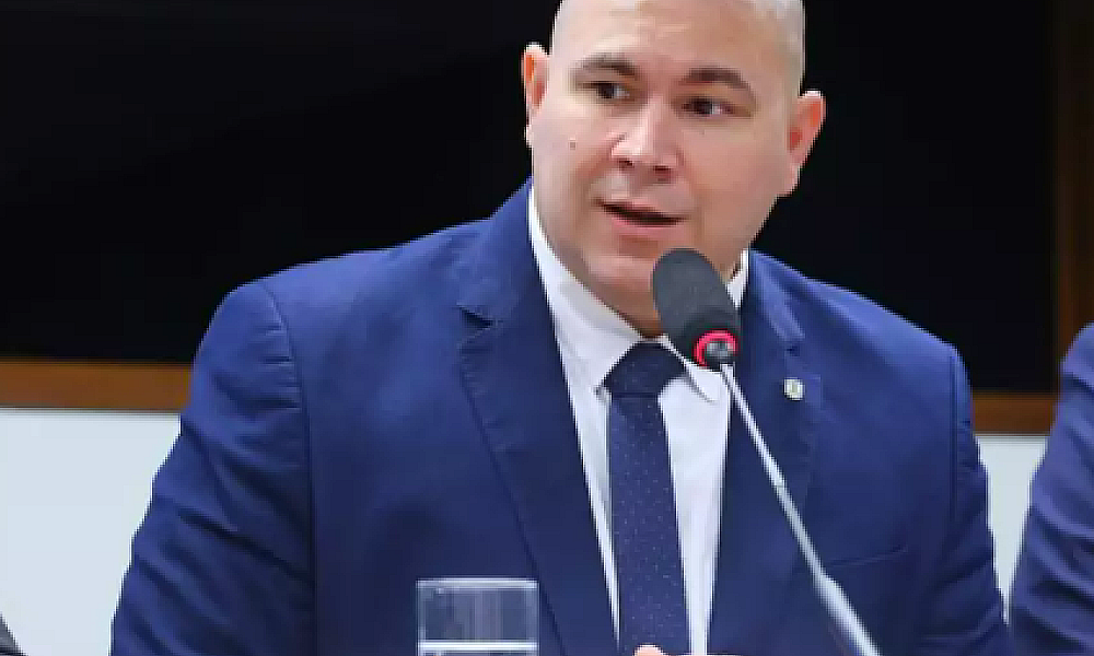 Prefeito eleito de Cuiabá anuncia exoneração de mais de mil servidores comissionados