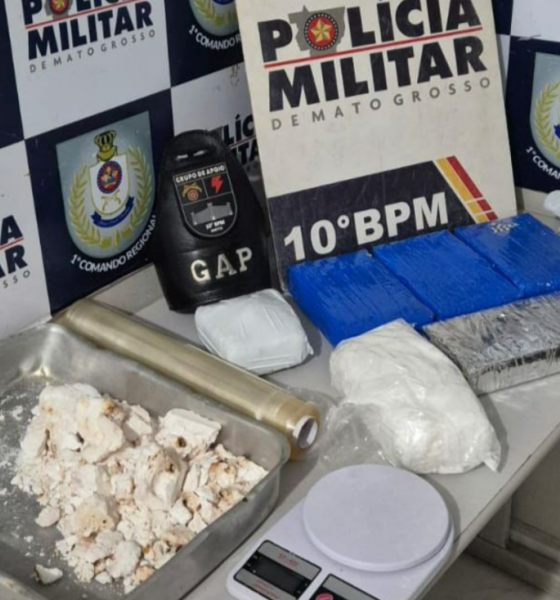 Polícia Militar apreende tabletes de cocaína durante operação, em Cuiabá