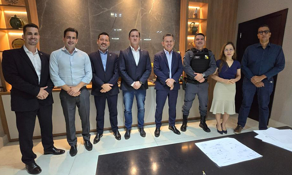 Governador Mauro Mendes anuncia nova Lei Orgânica para impulsionar carreiras na Polícia Militar e Bombeiros em Mato Grosso