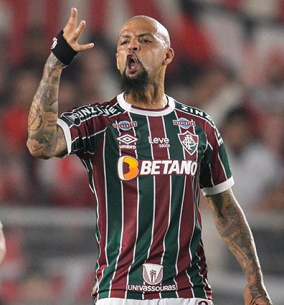 De saída do Fluminense, Felipe Melo encaminha compra de time do RJ