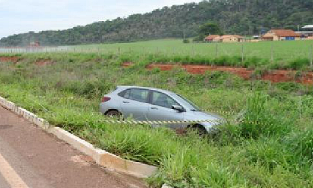 Homem é encontrado morto ao lado de carro abandonado em rodovia de Pontes e Lacerda