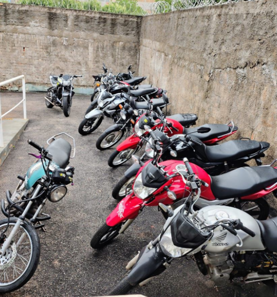 PM impede 'rolezinho' e apreende 13 motos em Rondonópolis