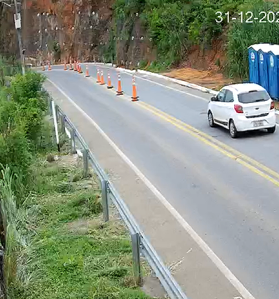 Trânsito na MT-251 permanece com duas pistas abertas durante o feriado do Ano Novo