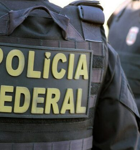 PF prende suspeito de furtar presentes de Natal e cesta básica dos Correios em Cáceres