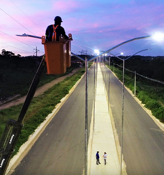 Problemas técnicos e 'gatos' deixam Avenida Contorno Leste sem iluminação pública