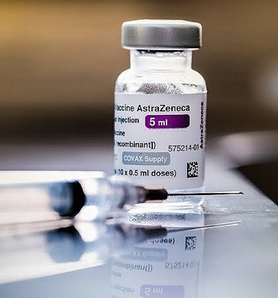 AstraZeneca reconhece efeito colateral raro de sua vacina contra COVID-19 em processo judicial