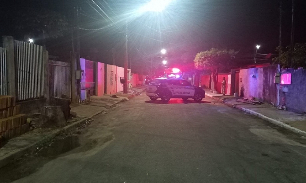 Homem é executado com tiros na cabeça na frente de amigos em  Primavera do Leste