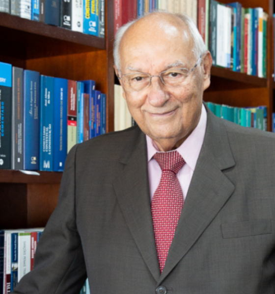 O poder e as narrativas