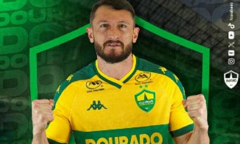 Cuiabá anuncia contratação do lateral-esquerdo Sander para temporada 2025