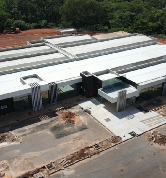 Obra do Laboratório Central está 95% concluída, segundo Secretaria de Saúde