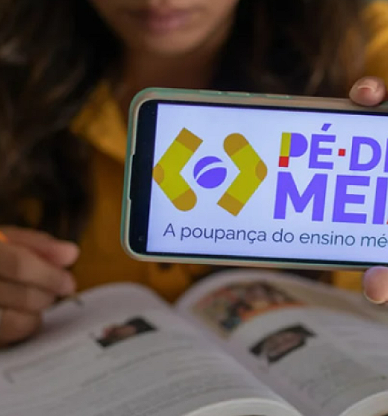 Primeira poupança do programa Pé-de-Meia do ensino médio será paga em fevereiro 