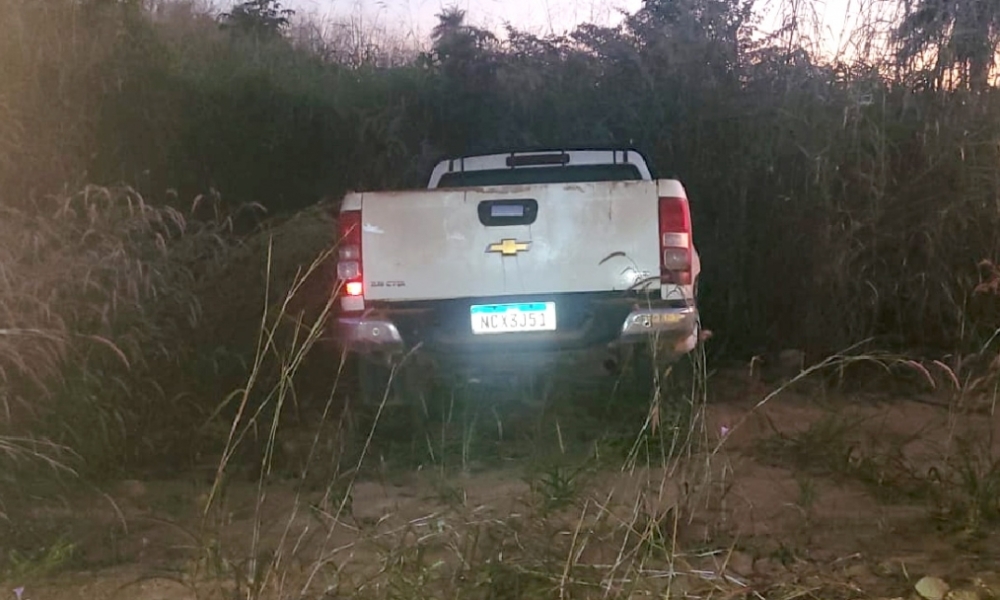 Dois veículos roubados em Lucas do Rio Verde; família amarrada e outra vítima agredida