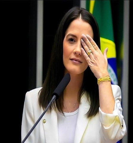 CIRURGIA E COMPLICAÇÕES: DEPUTADA AMÁLIA BARROS EM ESTADO GRAVE NA UTI