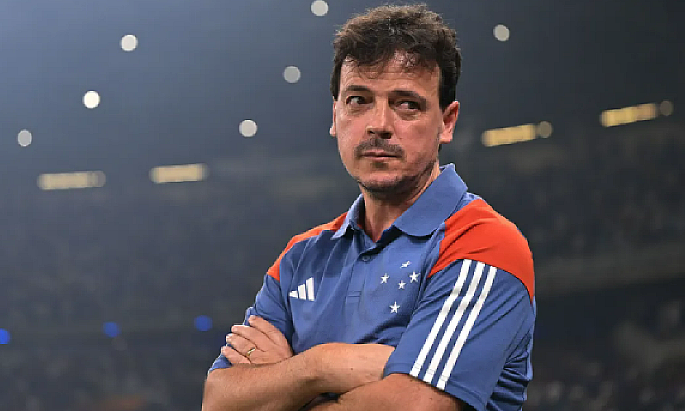 Cruzeiro demite Fernando Diniz após sequência negativa de resultados