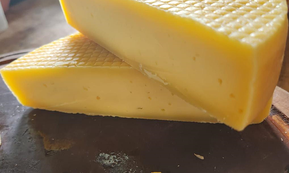 Registro de estabelecimentos que industrializam produtos de origem animal mais que dobra em 2024