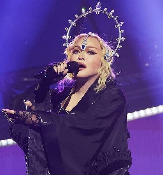 Show de Madonna reúne 1,6 milhão de pessoas em Copacabana