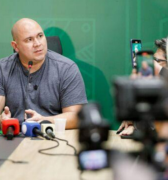 Abilio cogita adiar início do ano letivo na rede municipal devido a problemas estruturais nas escolas