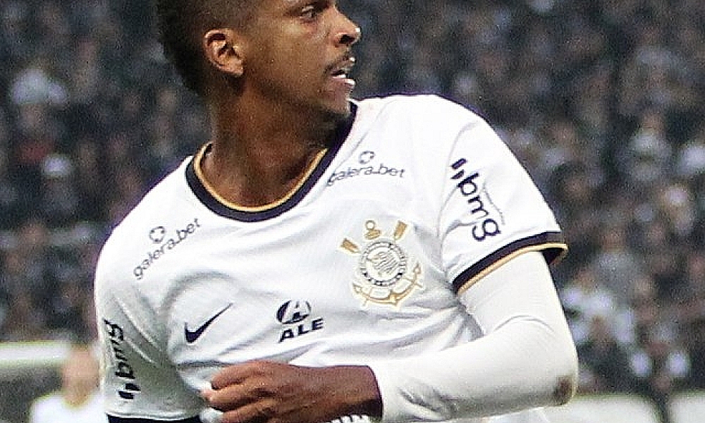 Ex-Corinthians e Galo, Jô é preso por falta de pagamento de pensão alimentícia antes de jogo da Série B