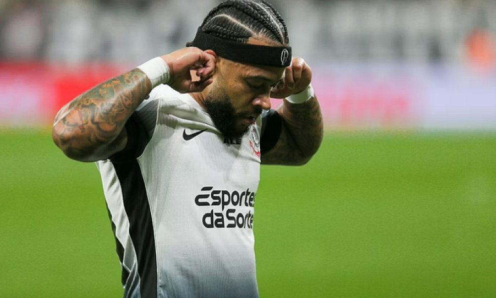 Memphis Depay é condenado a quatro meses de prisão em Mônaco por dirigir alcoolizado