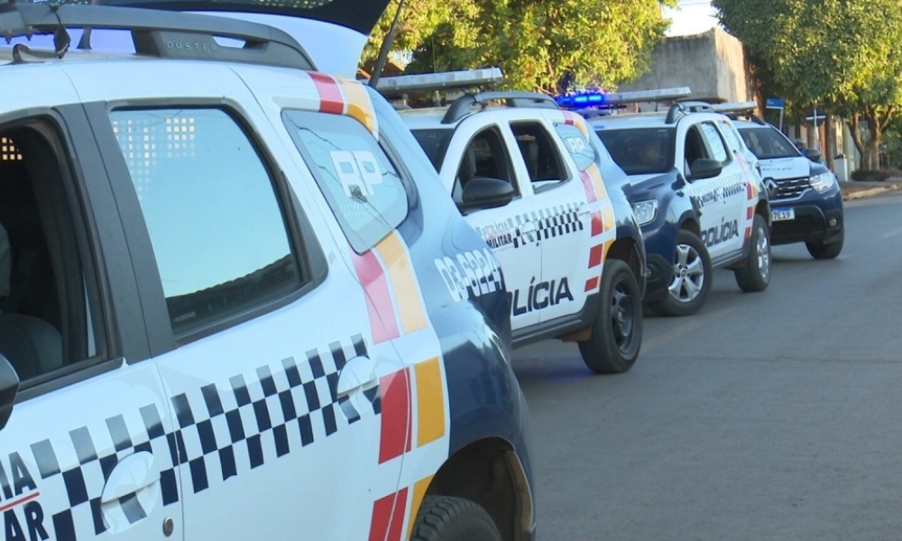 Polícia cumpre em MT mandado de internação de menina de 13 anos envolvida em homicídio