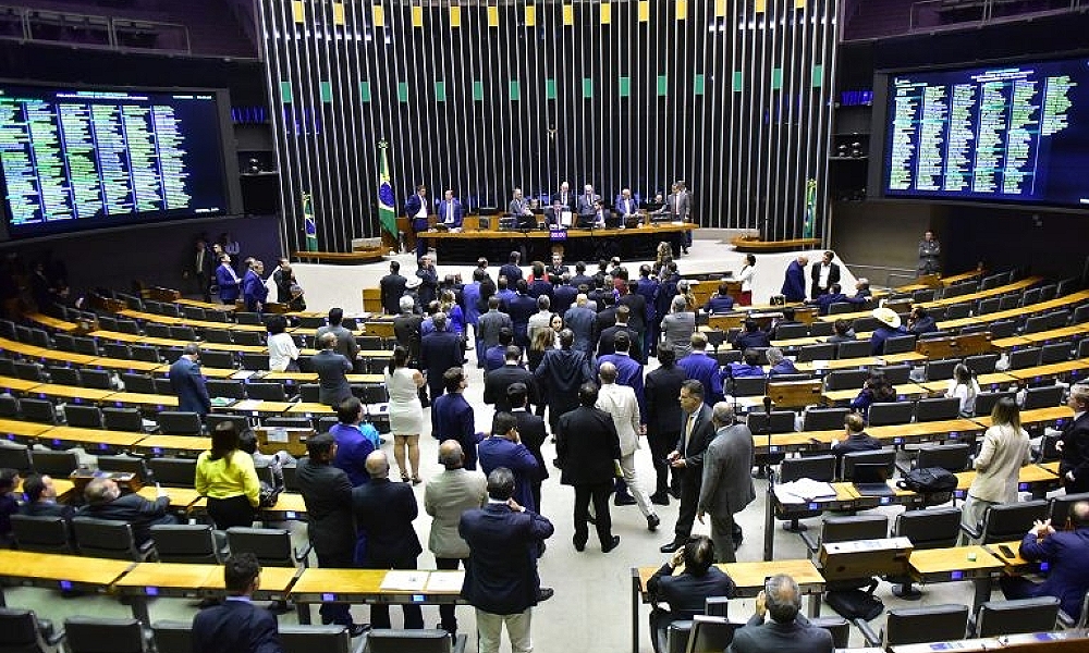 Câmara pode votar nesta terça-feira novas regras sobre prevenção de desastres