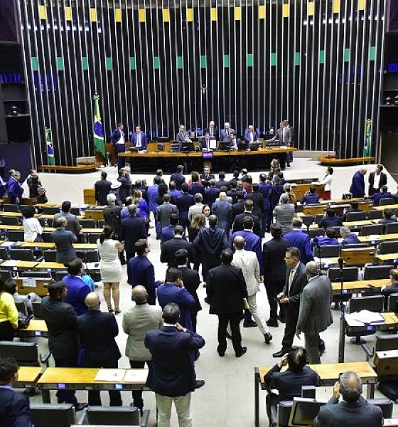 Câmara pode votar nesta terça-feira novas regras sobre prevenção de desastres