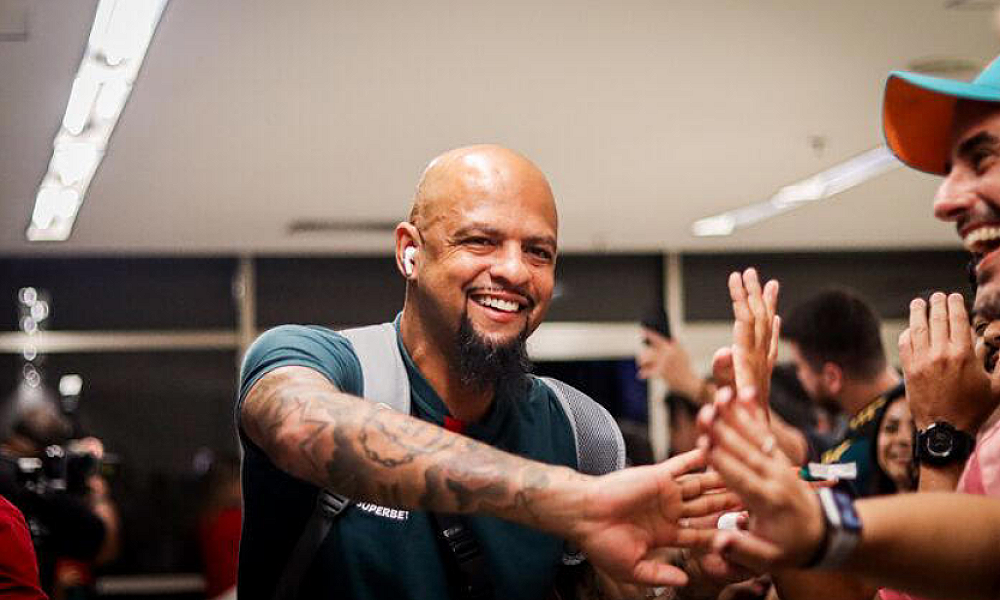 Felipe Melo é anunciado como comentarista semanas após aposentadoria