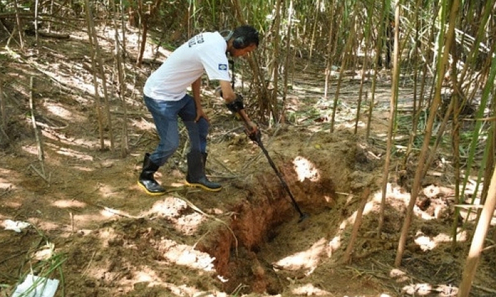 Sobe para 11 o número de corpos encontrados em cemitério clandestino