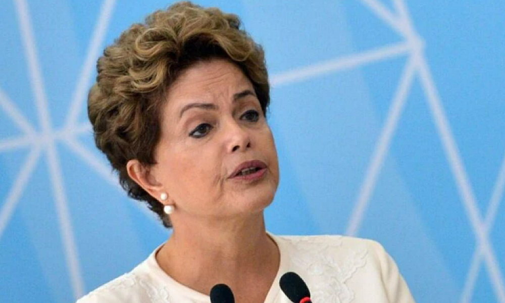 Dilma Rousseff é internada na China com quadro de neurite vestibular