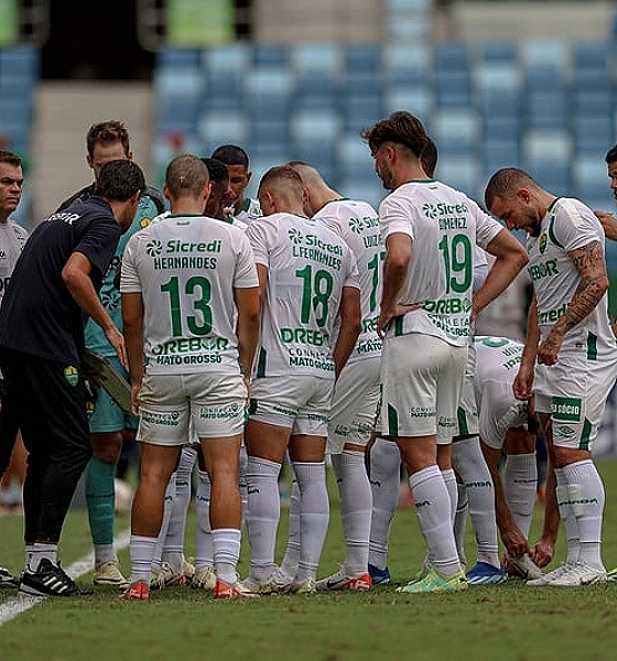 Cuiabá e mais 10 clubes defendem parar o Campeonato Brasileiro por causa de enchentes no Sul
