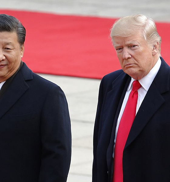 China impõe novas tarifas sobre produtos americanos em resposta a Trump