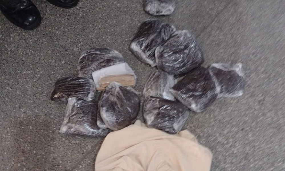 Visitantes são flagradas tentando entrar com drogas e bebida alcoólica em presídios de Mato Grosso