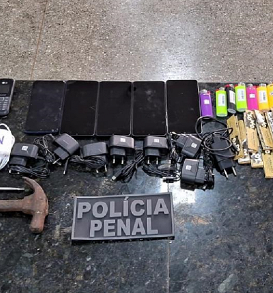 Polícia Penal apreende celulares, ferramentas e outros ilícitos arremessados para dentro de penitenciária