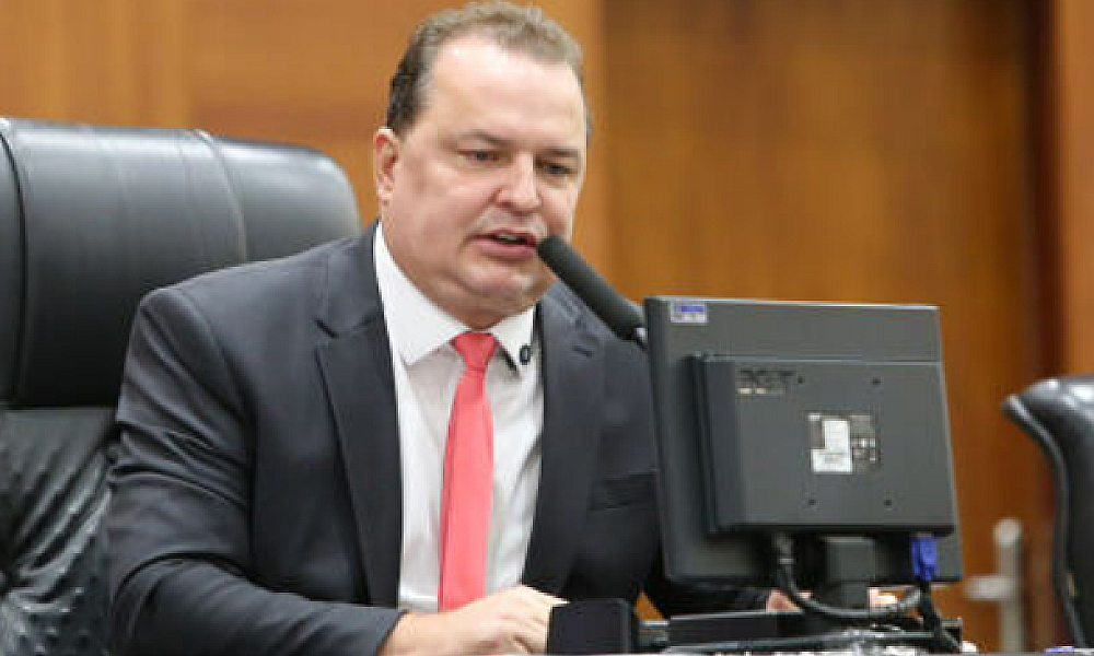 Projeto que cria o programa 