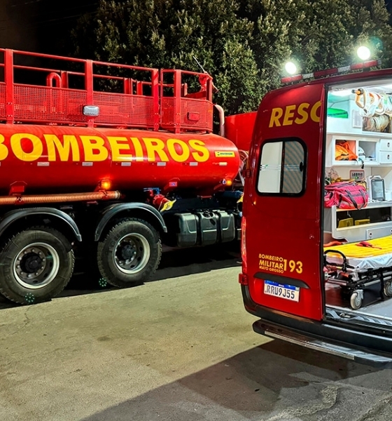 Bombeiros de MT fazem operação para resgatar seis pessoas da mesma família soterradas após enchentes no RS