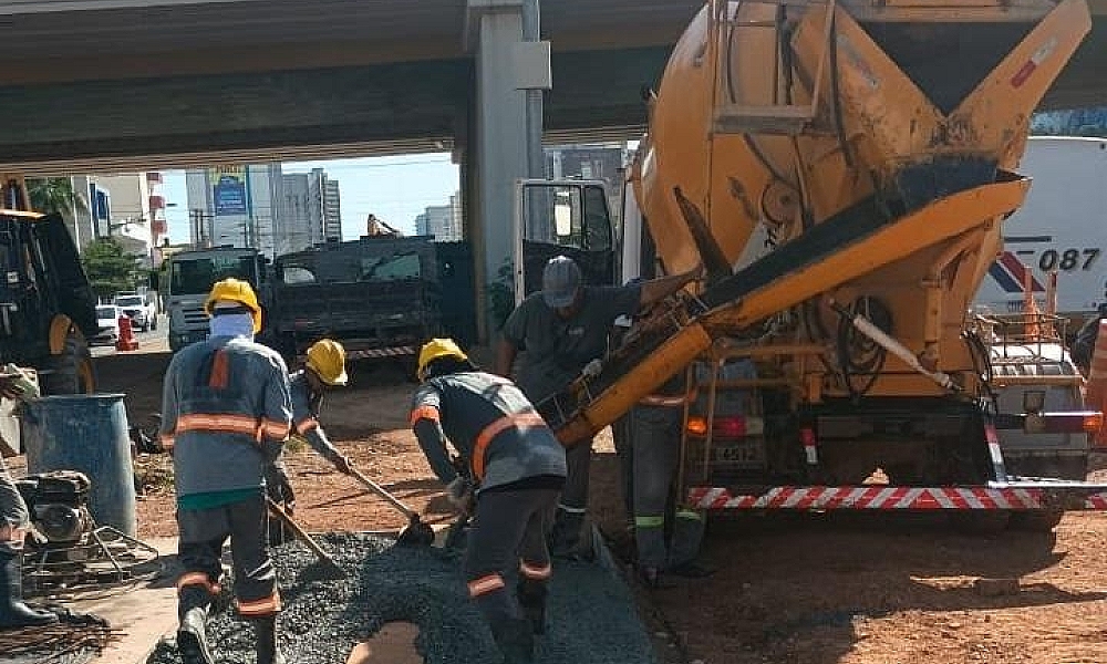 Consórcio retoma obras do BRT na Avenida do CPA