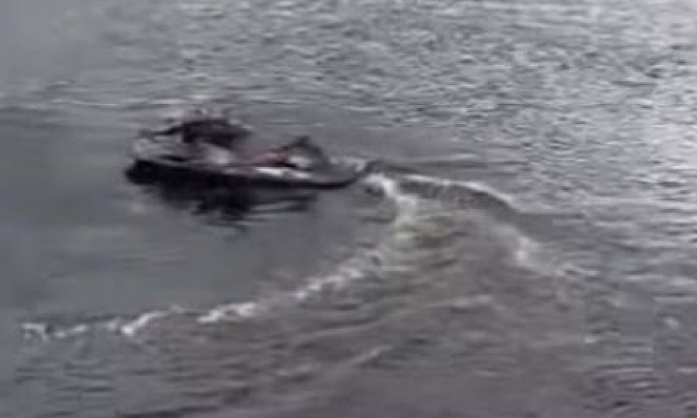 Jovem desaparece após cair de Jet Ski no Rio Guaporé