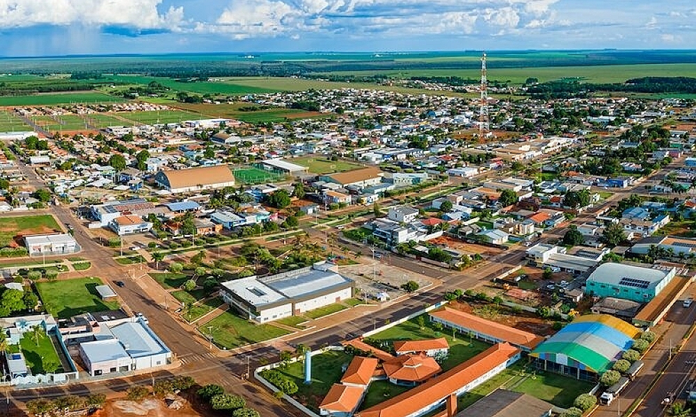 Prefeitura em MT lança três editais de concurso público com 70 vagas e salários de até R$ 12,6 mil