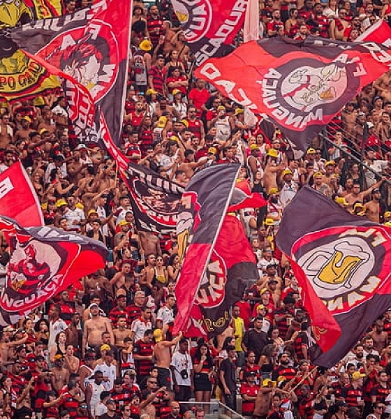 Torcidas de Flamengo e Corinthians são as que mais aprovam arbitragem