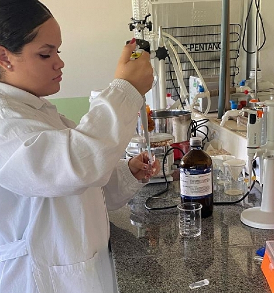 Pesquisa avalia substâncias orgânicas como alternativa promissora no combate à mancha angular do algodoeiro